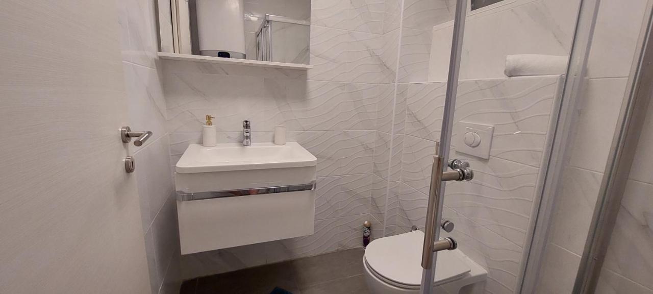 Apartmani Nikola 트로기르 객실 사진